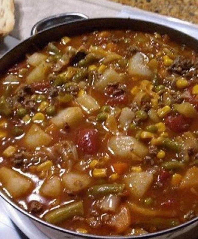 Childhood Favorite Soup That Kids Can't Resist 1 Bowl of childhood favorite soup with vegetables and noodles